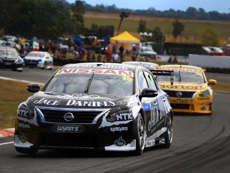 Nissan Altima V8 Supercar 2013 года  (фото 20 из 38)